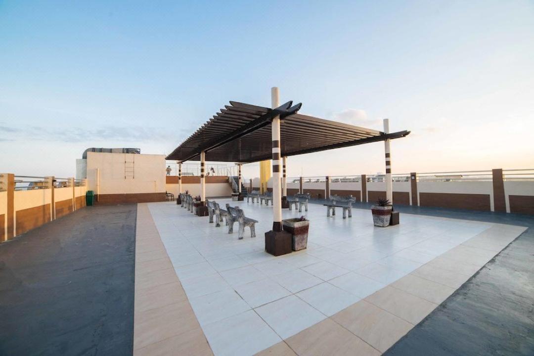 Cityland Tagaytay Taal Lake View City View Free Pool Parking Studios With Balcony Are City View Tagaytay City Екстер'єр фото
